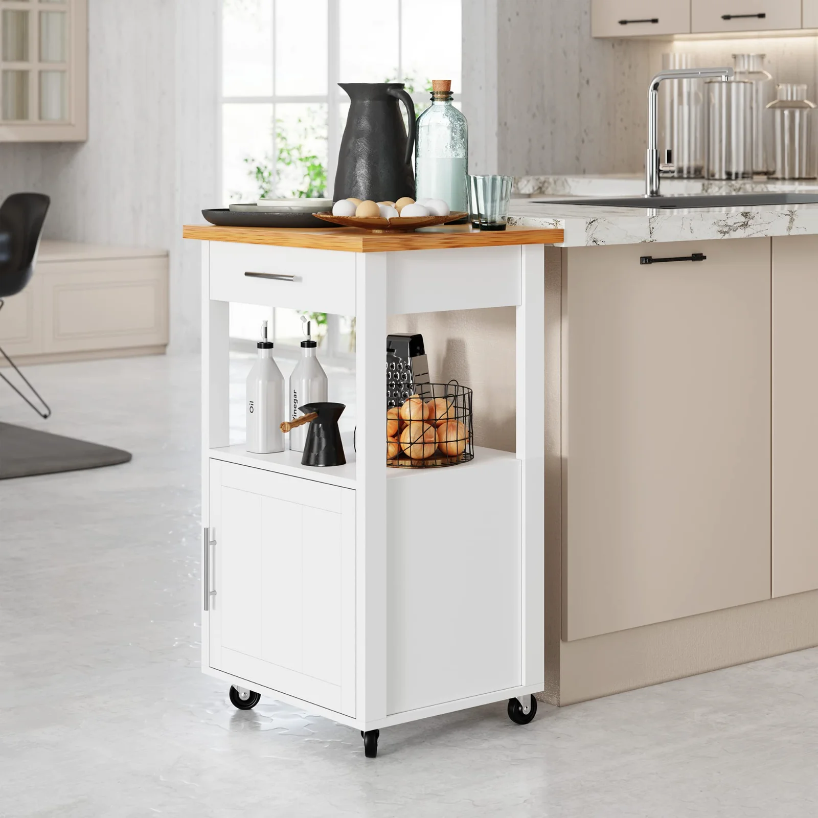 Cabinets, Pantries & Islands